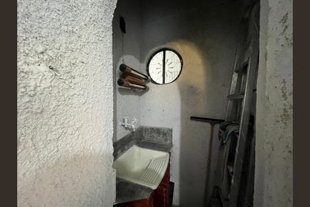 Apartamento à venda com 80m², 2 quartos e 1 vagaÁrea de Serviço