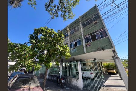 Apartamento à venda com 80m², 2 quartos e 1 vagaFachada