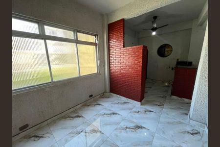 Apartamento à venda com 80m², 2 quartos e 1 vagaCozinha