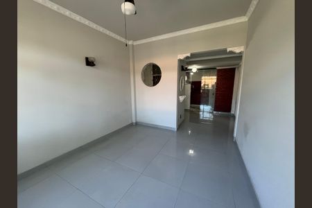 Sala de apartamento para alugar com 2 quartos, 80m² em Cocotá, Rio de Janeiro