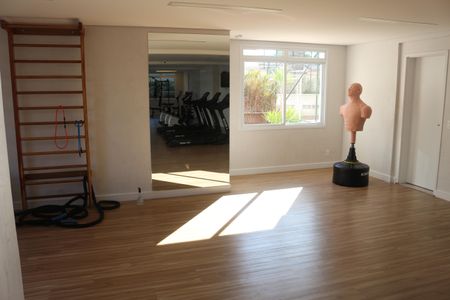 Apartamento para alugar com 63m², 2 quartos e 2 vagasÁrea comum - Academia