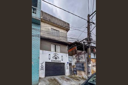 Casa para alugar com 100m², 2 quartos e sem vagaFachada