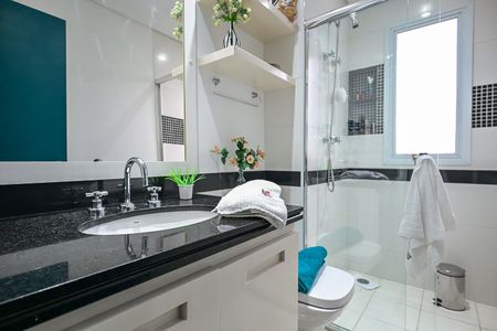 Apartamento para alugar com 211m², 3 quartos e 3 vagasBanheiro Suíte 2