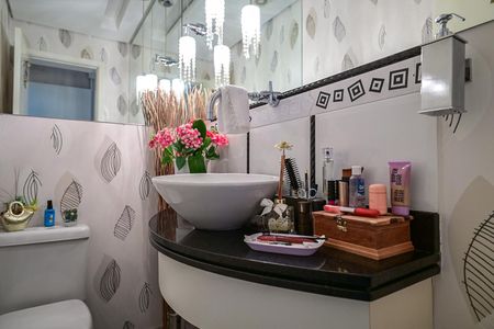 Apartamento para alugar com 211m², 3 quartos e 3 vagasLavabo