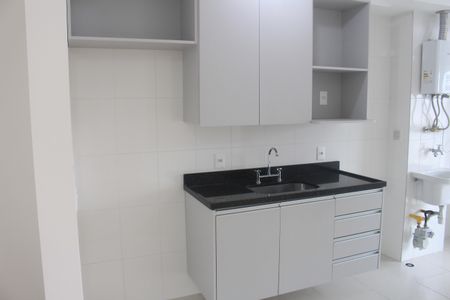 Apartamento para alugar com 65m², 2 quartos e 2 vagasCozinha