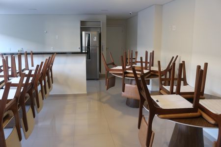 Apartamento para alugar com 65m², 2 quartos e 2 vagasÁrea comum - Salão de festas