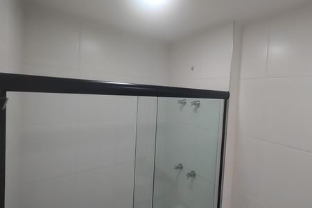 Apartamento para alugar com 65m², 2 quartos e 2 vagasBanheiro