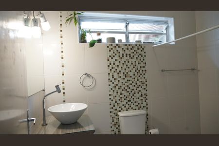 Casa para alugar com 175m², 6 quartos e 3 vagasBanheiro