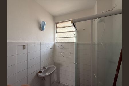 Banheiro social de apartamento para alugar com 1 quarto, 45m² em Barra Funda, São Paulo