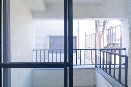 Varanda de kitnet/studio para alugar com 0 quarto, 25m² em Ipiranga, São Paulo