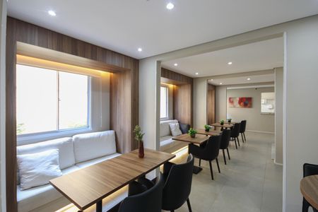 Apartamento à venda com 34m², 2 quartos e sem vaga Apartamento à venda com 34m², 2 quartos e sem vagaÁrea comum - Salão de festas