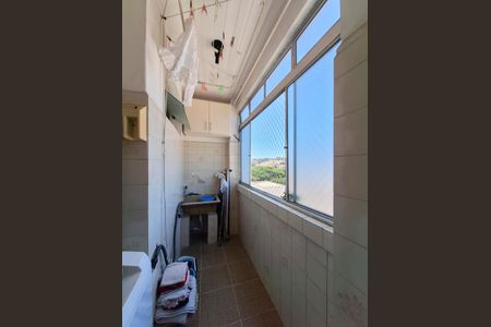 Apartamento à venda com 75m², 2 quartos e sem vagaÁrea de Serviço