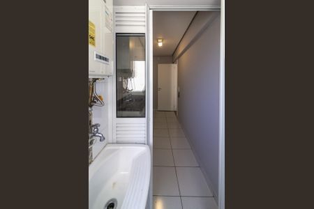 Apartamento para alugar com 58m², 2 quartos e 1 vagaBanheiro Social