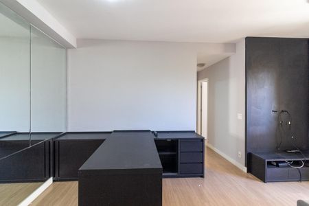 Sala de apartamento para alugar com 2 quartos, 58m² em Jardim Umuarama, São Paulo