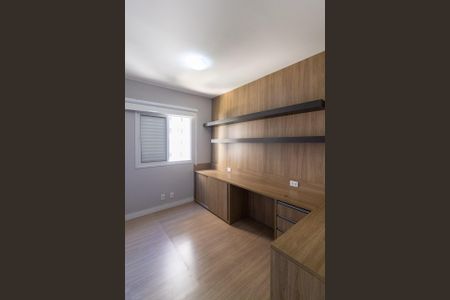 Quarto 1 de apartamento para alugar com 2 quartos, 58m² em Jardim Umuarama, São Paulo