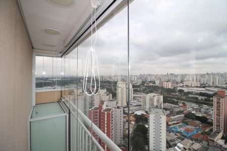 Apartamento para alugar com 100m², 3 quartos e 2 vagasVaranda da Suíte
