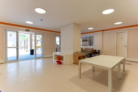 Apartamento para alugar com 98m², 3 quartos e 2 vagas Apartamento para alugar com 98m², 3 quartos e 2 vagasÁrea comum - Brinquedoteca