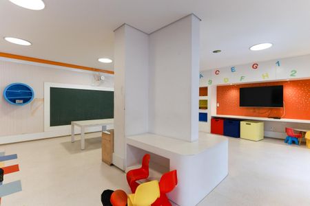 Apartamento para alugar com 98m², 3 quartos e 2 vagas Apartamento para alugar com 98m², 3 quartos e 2 vagasÁrea comum - Brinquedoteca