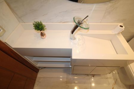Apartamento para alugar com 100m², 3 quartos e 2 vagasLavabo