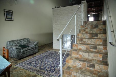 Casa à venda com 220m², 3 quartos e 2 vagasSala de convivência 