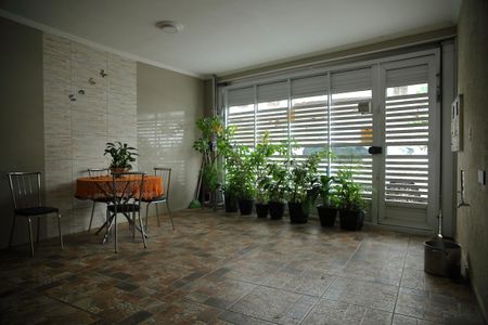 Casa à venda com 220m², 3 quartos e 2 vagasGaragem 