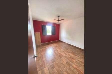 Casa à venda com 250m², 3 quartos e 2 vagasDORMITORIO