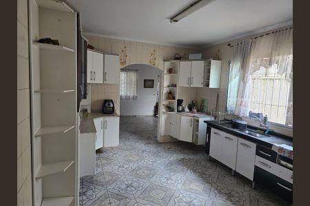 COZINHA de casa à venda com 3 quartos, 250m² em Quitaúna, Osasco