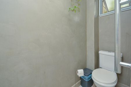 Casa à venda com 104m², 3 quartos e sem vagaLavabo