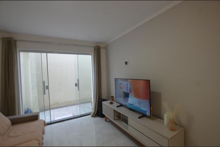 Casa para alugar com 47m², 1 quarto e sem vagaSala