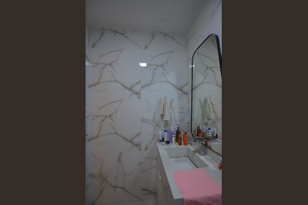 Casa para alugar com 47m², 1 quarto e sem vagaBanheiro