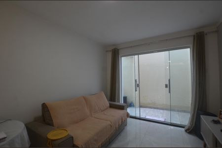 Sala de casa para alugar com 1 quarto, 47m² em Madureira, Rio de Janeiro
