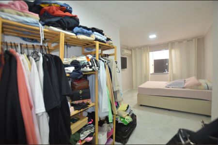 Casa para alugar com 47m², 1 quarto e sem vagaCloset