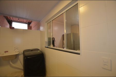 Casa para alugar com 47m², 1 quarto e sem vaga Área de Serviço