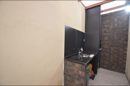 Casa para alugar com 47m², 1 quarto e sem vaga Área de Serviço
