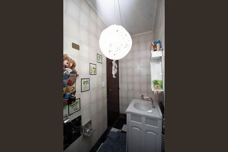 Casa à venda com 246m², 3 quartos e 3 vagas Casa à venda com 246m², 3 quartos e 3 vagasBanheiro da Suíte 2