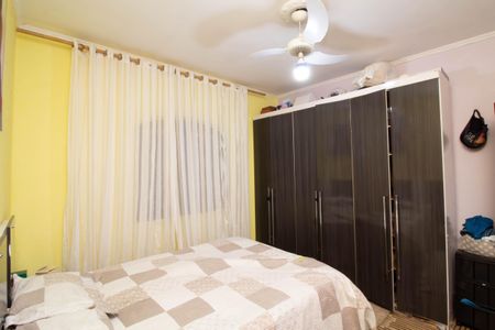 Casa à venda com 246m², 3 quartos e 3 vagas Casa à venda com 246m², 3 quartos e 3 vagasQuarto 1 - Suíte