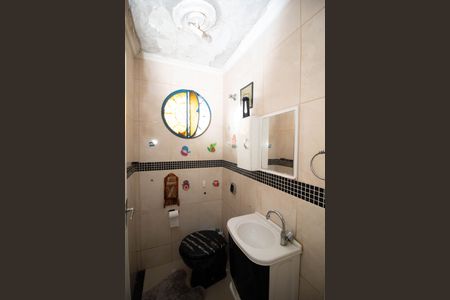 Casa à venda com 246m², 3 quartos e 3 vagas Casa à venda com 246m², 3 quartos e 3 vagasBanheiro - Área gourmet