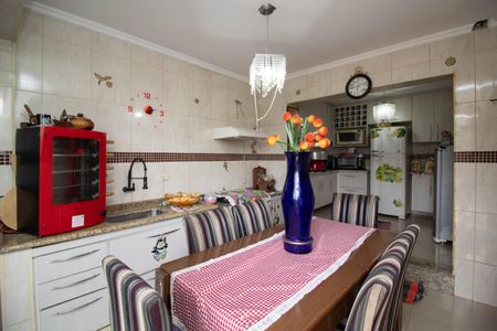 Casa à venda com 246m², 3 quartos e 3 vagas Casa à venda com 246m², 3 quartos e 3 vagasÁrea gourmet