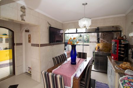 Casa à venda com 246m², 3 quartos e 3 vagas Casa à venda com 246m², 3 quartos e 3 vagasÁrea gourmet