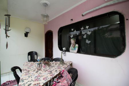 Casa à venda com 246m², 3 quartos e 3 vagas