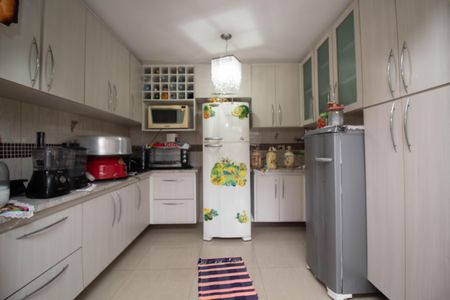 Casa à venda com 246m², 3 quartos e 3 vagas Casa à venda com 246m², 3 quartos e 3 vagasÁrea gourmet