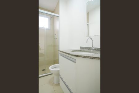 Apartamento para alugar com 70m², 3 quartos e 2 vagasBanheiro social