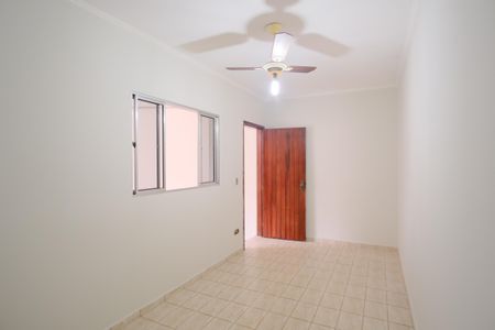 Casa para alugar com 141m², 4 quartos e 2 vagasQuarto de Serviço