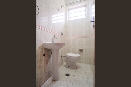 Casa para alugar com 141m², 4 quartos e 2 vagasLavabo