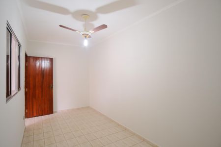 Casa para alugar com 141m², 4 quartos e 2 vagasQuarto de Serviço