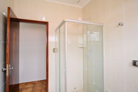 Casa para alugar com 141m², 4 quartos e 2 vagasBanheiro Social