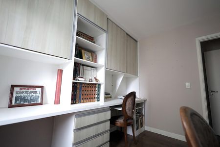 Apartamento à venda com 124m², 3 quartos e 2 vagasQuarto Suíte 1