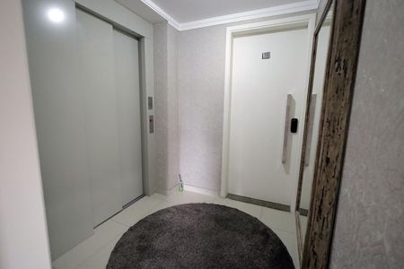 Apartamento à venda com 124m², 3 quartos e 2 vagasHall Social