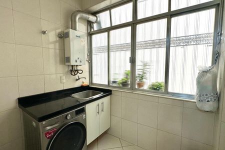 Apartamento para alugar com 110m², 3 quartos e sem vaga