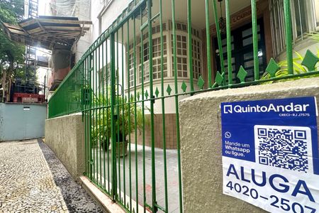 Apartamento para alugar com 110m², 3 quartos e sem vaga